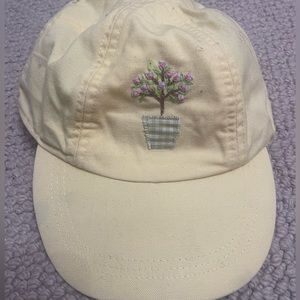 FREE WITH BUNDLE GAP yellow flower hat size small in womens